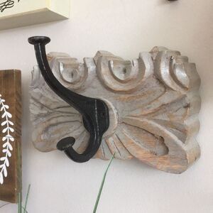 Distressed wood coat hook organization dog leash keys entryway